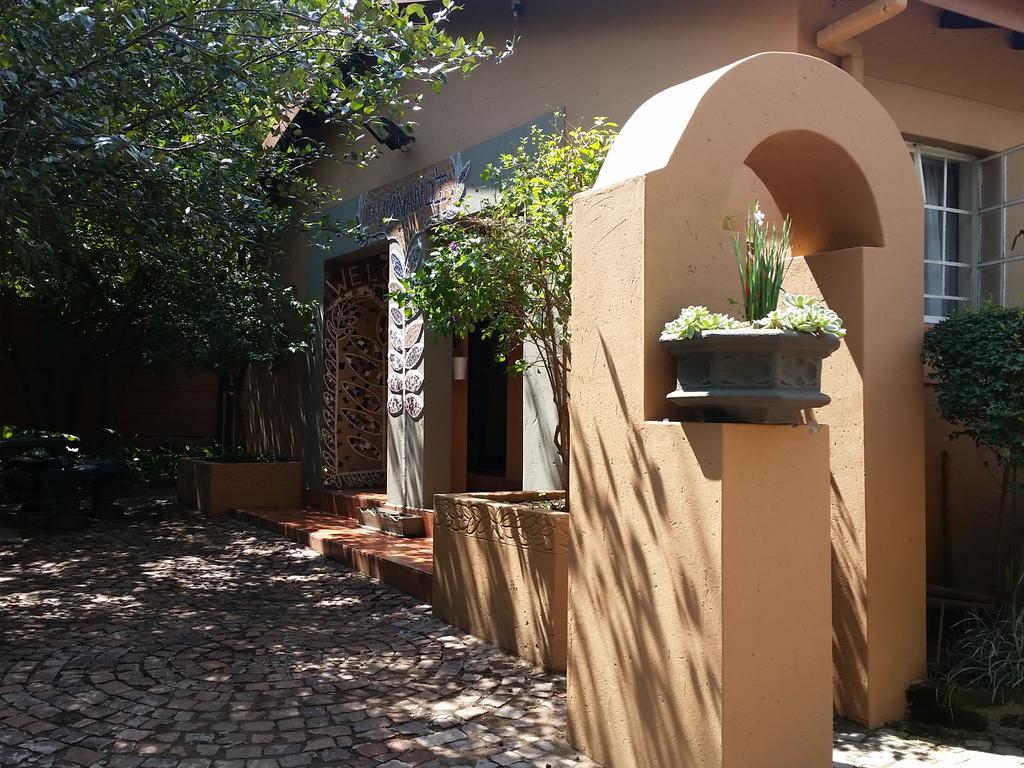 Izimbali Lodge And Restaurant Ermelo Exterior foto